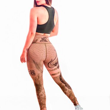 Top y Licra Deportiva Dragon Beige