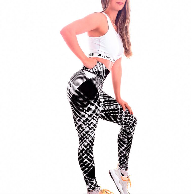 Top y Licra Deportiva Cuadros Blanco Negro