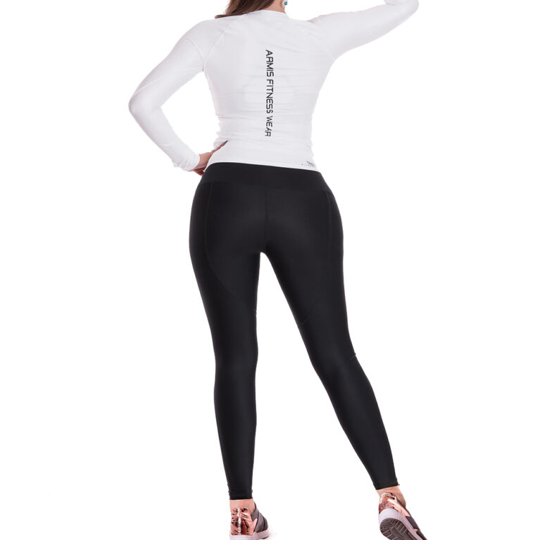 Conjunto Licra Deportiva Negra y Buzo Blanco